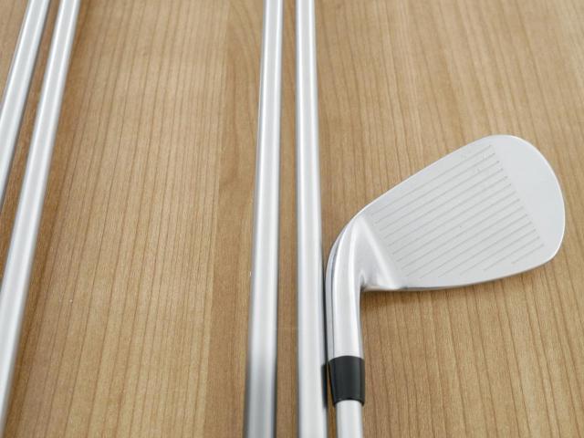 Iron set : Titleist : ชุดเหล็ก Titleist T400 (รุ่นล่าสุด ออกปี 2023 ตีง่ายที่สุด ไกลที่สุด) มีเหล็ก 7-Pw,43 (5 ชิ้น) ก้านกราไฟต์ Titleist 3D401 i50 Flex R