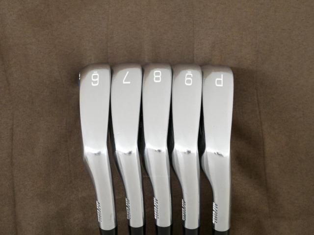 Iron set : Mizuno : ชุดเหล็ก Mizuno JPX 900 Forged (นุ่มมาก ตีง่าย ระยะดี) มีเหล็ก 6-Pw (5 ชิ้น) ก้านเหล็ก AMT Tour White S200