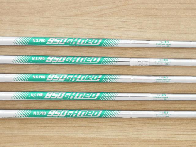 Iron set : Mizuno : ชุดเหล็ก Mizuno JPX 923 Hot Metal (รุ่นปี 2023 ตัวท๊อป ง่าย ไกล) มีเหล็ก 6-Pw (5 ชิ้น) ก้านเหล็ก NS Pro 950 NEO Flex S