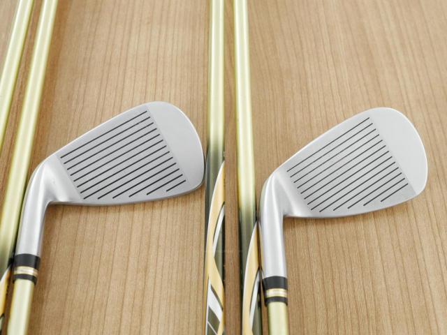 Iron set : Honma : ชุดเหล็ก Honma Beres IS-03 (ปี 2015 หน้าเด้ง Forged) มีเหล็ก 6-11 (6 ชิ้น เทียบเท่า 5-Pw) ก้าน ARMRQ 8 (49) Flex R (2 ดาว)