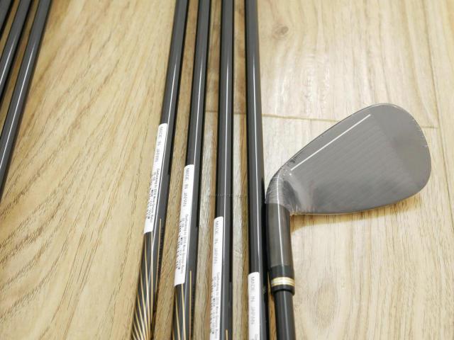 Iron set : Honma : **ของใหม่ ยังไม่แกะพลาสติก** ชุดเหล็ก Honma Beres Black Forged (รุ่นล่าสุด ปี 2022 สวยมากๆ) มีเหล็ก 5-11,Aw,Sw (9 ชิ้น เทียบเท่า 4-Pw) ก้าน ARMRQ MX Flex SR