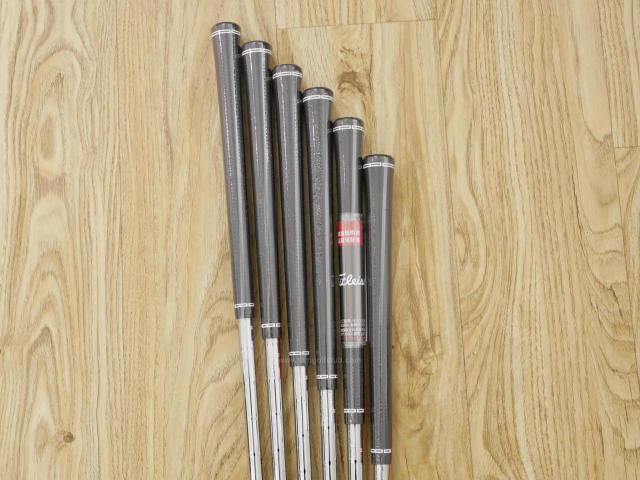 Iron set : Titleist : **ของใหม่ ยังไม่แกะพลาสติก** ชุดเหล็ก Titleist T350 Forged (รุ่นใหม่ล่าสุด ออกปี 2023) มีเหล็ก 6-Pw,48 (6 ชิ้น) ก้านเหล็ก NS Pro 105T Flex S
