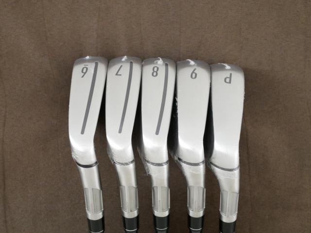 Iron set : Taylormade : **ของใหม่ ยังไม่แกะพลาสติก** ชุดเหล็ก Taylormade Stealth (ออกปี 2022 Japan Spec.) มีเหล็ก 6-Pw (5 ชิ้น) ก้านกราไฟต์ Mitsubishi Tensei TM60 Flex S