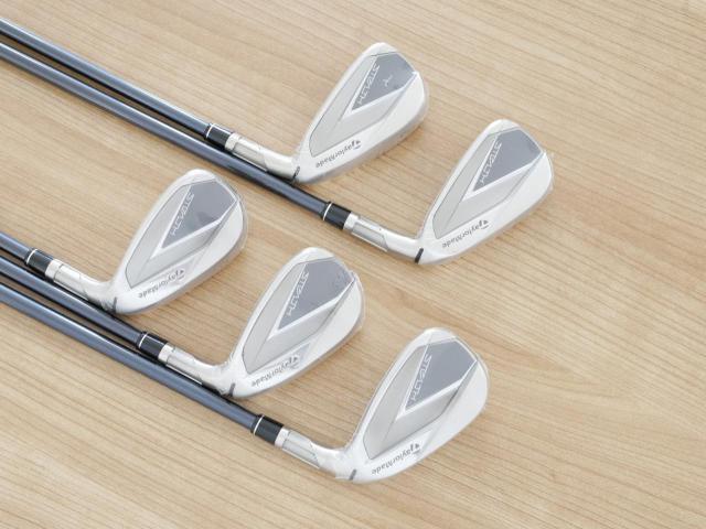 Iron set : Taylormade : **ของใหม่ ยังไม่แกะพลาสติก** ชุดเหล็ก Taylormade Stealth (ออกปี 2022 Japan Spec.) มีเหล็ก 6-Pw (5 ชิ้น) ก้านกราไฟต์ Mitsubishi Tensei TM60 Flex S