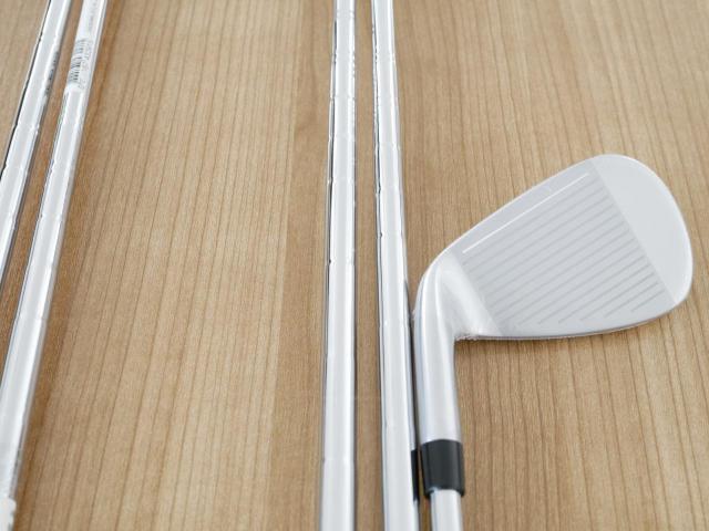 Iron set : Taylormade : **ของใหม่ ยังไม่แกะพลาสติก** ชุดเหล็ก Taylormade Qi (รุ่นล่าสุด ออกปี 2024 Japan Spec.) มีเหล็ก 6-Pw (5 ชิ้น) ก้านเหล็ก NS Pro 910GH Flex S