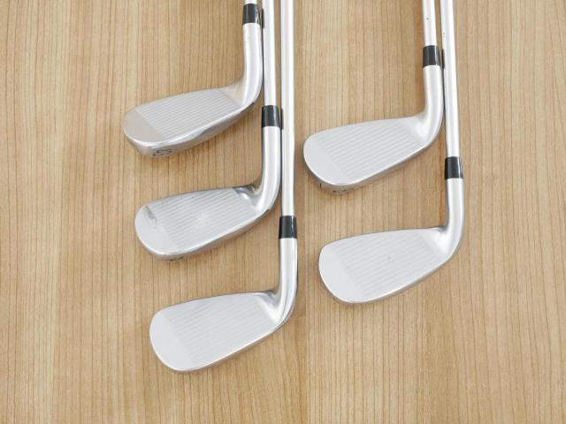 Iron set : Titleist : **มีตำหนิ** ชุดเหล็ก Titleist T400 (รุ่นล่าสุด ออกปี 2023 ตีง่ายที่สุด ไกลที่สุด) มีเหล็ก 7-Pw,43 (5 ชิ้น) ก้านกราไฟต์ Titleist 3D401 i50 Flex R