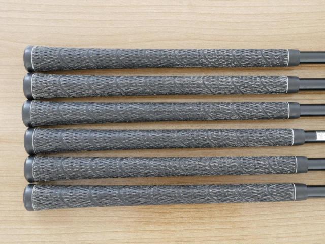 Iron set : Tourstage : ชุดเหล็ก Tourstage V300 (Forged) มีเหล็ก 5-Pw (6 ชิ้น) ก้านกราไฟต์ Flex R