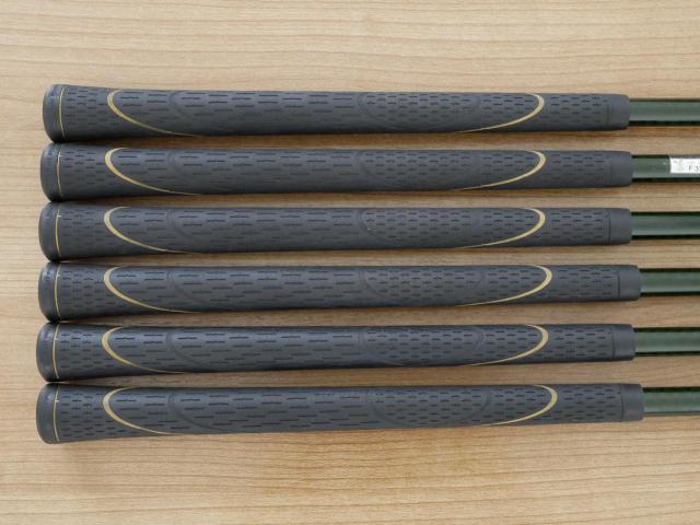 Iron set : Honma : **ก้าน 3 ดาว** ชุดเหล็ก Honma Beres IE-01 (ใบใหญ่ ลอยง่าย เหมาะกับซีเนียร์) มีเหล็ก 7-11,Sw (6 ชิ้น) ก้าน ARMRQ 6 (45) Flex R (3 ดาว)