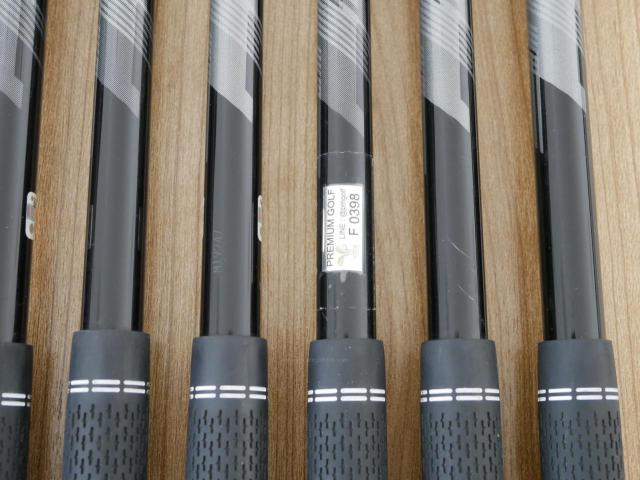 Iron set : Titleist : ชุดเหล็ก Titleist T300 (ออกปี 2019) มีเหล็ก 5-Pw (6 ชิ้น) ก้านกราไฟต์ Mitsubishi KUROKAGE 60i Flex R