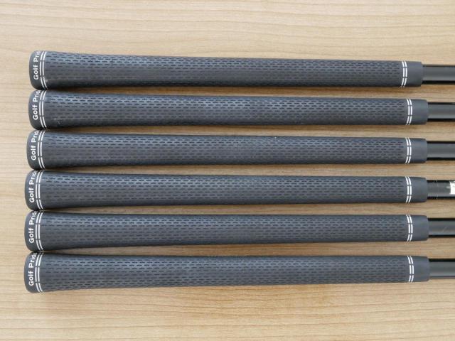 Iron set : Titleist : ชุดเหล็ก Titleist T300 (ออกปี 2019) มีเหล็ก 5-Pw (6 ชิ้น) ก้านกราไฟต์ Mitsubishi KUROKAGE 60i Flex R