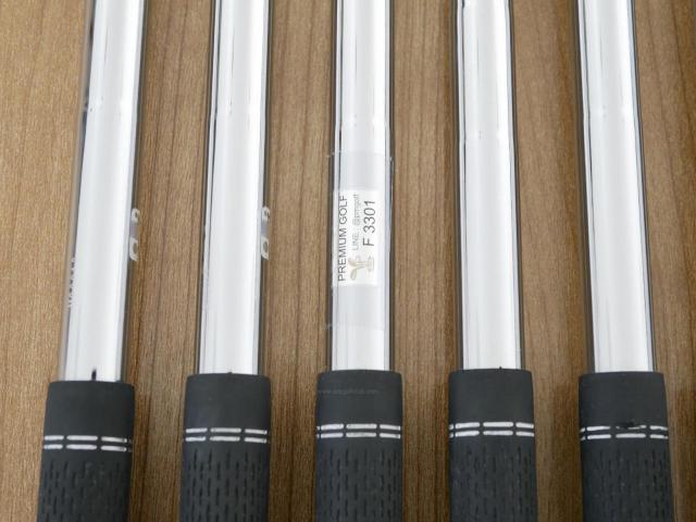 Iron set : Titleist : ชุดเหล็ก Titleist T400 (ตีง่ายที่สุด ไกลที่สุด ออกปี 2020) มีเหล็ก 6-Pw,43 (6 ชิ้น) ก้านเหล็ก NS Pro 950 NEO Flex S