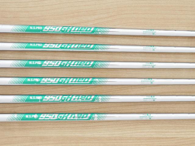 Iron set : Titleist : ชุดเหล็ก Titleist T400 (ตีง่ายที่สุด ไกลที่สุด ออกปี 2020) มีเหล็ก 6-Pw,43 (6 ชิ้น) ก้านเหล็ก NS Pro 950 NEO Flex S