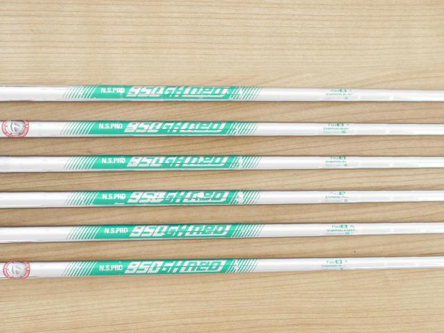 Iron set : Taylormade : ชุดเหล็ก Taylormade Stealth GLOIRE (ออกปี 2022 ท๊อปสุด Japan Spec ตีไกลมากๆ) มีเหล็ก 6-Pw,Aw (6 ชิ้น) ก้านเหล็ก NS Pro 950 NEO Flex S