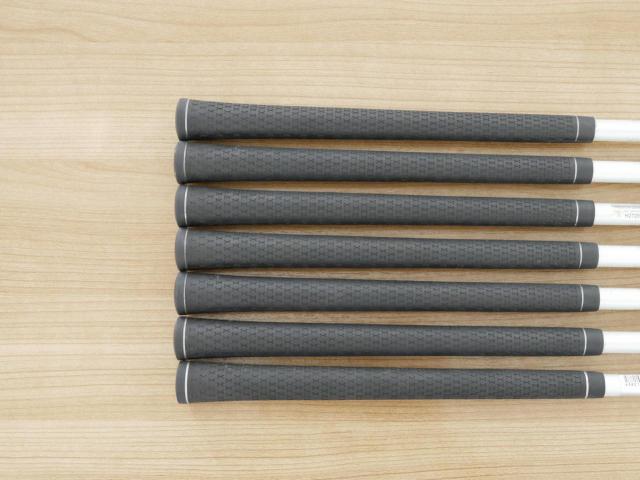 Iron set : Other Brand : ชุดเหล็ก Ryoma DSI (ตีง่ายมาก ไกลมากๆ หายากสุดๆ) มีเหล็ก 6-Pw,Aw,Sw (7 ชิ้น เหล็ก 6 ระยะเท่าเหล็ก 5 รุ่นอื่น) ก้านกราไฟต์ Tour AD Flex S