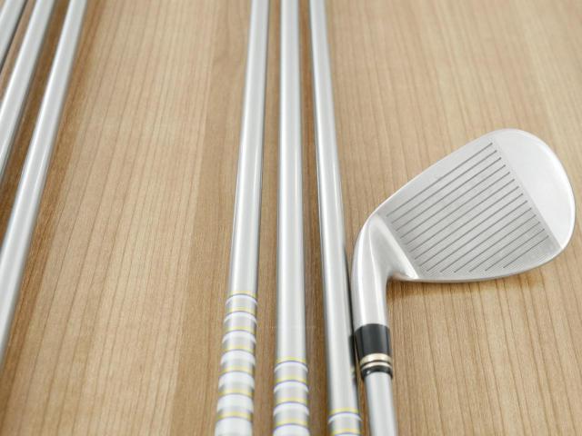 Iron set : Other Brand : ชุดเหล็ก Ryoma DSI (ตีง่ายมาก ไกลมากๆ หายากสุดๆ) มีเหล็ก 6-Pw,Aw,Sw (7 ชิ้น เหล็ก 6 ระยะเท่าเหล็ก 5 รุ่นอื่น) ก้านกราไฟต์ Tour AD Flex S