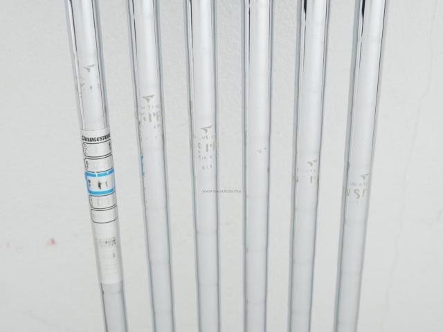 Iron set : Tourstage : ชุดเหล็ก Tourstage VIQ (Forged) มีเหล็ก 5-Pw (6 ชิ้น) ก้านเหล็ก NS Pro 950 Flex R