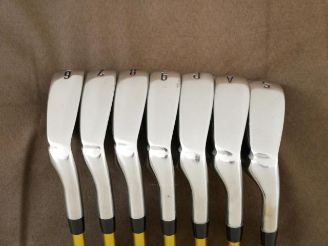 Iron set : Katana : ชุดเหล็ก Katana Sword ATC-589 (ตีง่าย ไกล) มีเหล็ก 6-Pw,Aw,Sw (7 ชิ้น) ก้าน Speeder 589 Flex SR