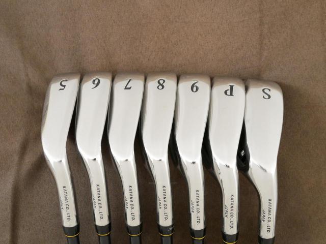 Iron set : Katana : ชุดเหล็ก Katana Sword SL-550 มีเหล็ก 5-Pw,Sw (7 ชิ้น) ก้านกราไฟต์ FLex SR
