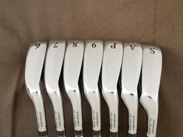 Iron set : Katana : ชุดเหล็ก Katana Sword IZU Max G (ตีง่าย หน้าเด้ง) มีเหล็ก 6-Pw,Aw,Sw (7 ชิ้น) ก้านกราไฟต์ Fujikura Speeder 589 Flex SR