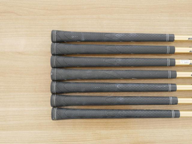Iron set : Katana : ชุดเหล็ก Katana Sword Sniper 589 (หน้าเด้ง) มีเหล็ก 6-Pw,Aw,Sw (7 ชิ้น) ก้านกราไฟต์ Speeder 589 Flex SR
