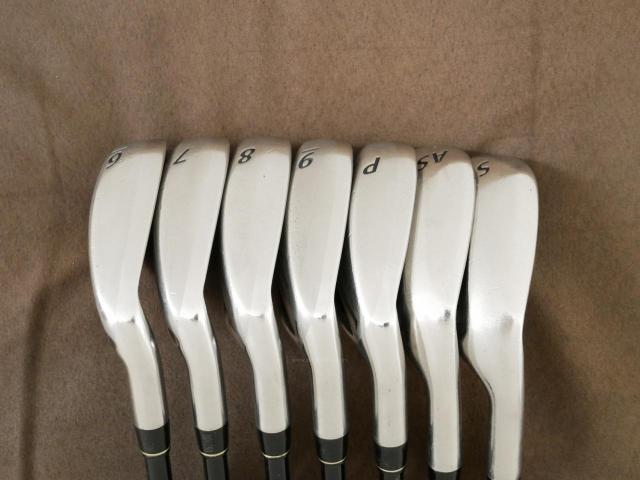 Iron set : Tsuruya : ชุดเหล็ก Tsuruya AXEL ZX HM (หน้าเด้ง ตีไกลมาก) มีเหล็ก 6-Pw,As,Sw (7 ชิ้น) ก้านกราไฟต์ Flex R
