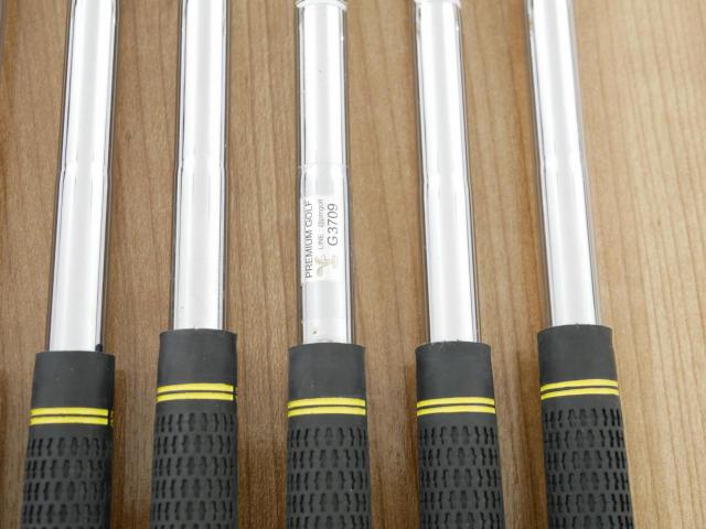 Iron set : RC Royal Collection : ชุดเหล็ก RC (Royal Collection) BBD V7 Forged มีเหล็ก 4-Pw (7 ชิ้น) ก้านเหล็ก Dynamic Gold AMT S200