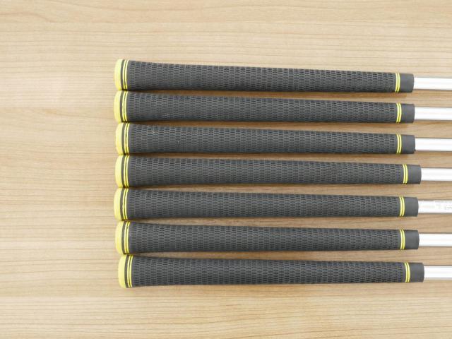 Iron set : RC Royal Collection : ชุดเหล็ก RC (Royal Collection) BBD V7 Forged มีเหล็ก 4-Pw (7 ชิ้น) ก้านเหล็ก Dynamic Gold AMT S200