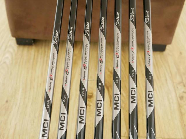 Iron set : Titleist : ชุดเหล็ก Titleist AP1 718 (ออกปี 2018) มีเหล็ก 5-Pw,48 (7 ชิ้น) ก้านกราไฟต์ Fujikura MCI 60 Flex R