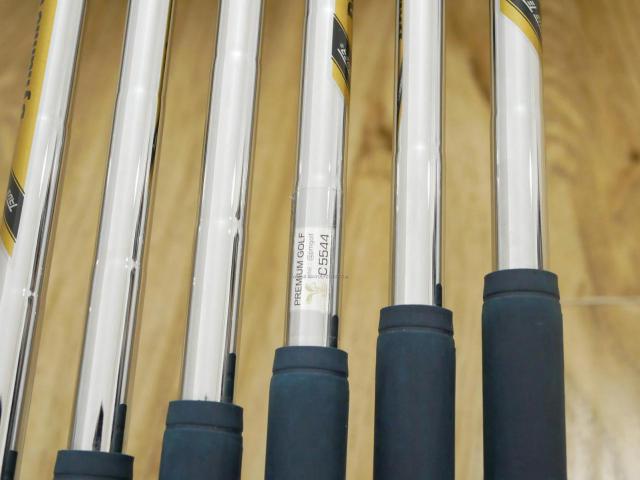 Iron set : Mizuno : ชุดเหล็ก Mizuno JPX 900 Forged (นุ่มมาก ตีง่าย ระยะดี) มีเหล็ก 5-Pw (6 ชิ้น) ก้านเหล็ก Dynamic Gold Tour Issue S200