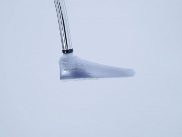 Putter : All : **ของใหม่ ยังไม่แกะพลาสติก** พัตเตอร์ Odyssey White Hot OG V-Line ก้าน Stroke LAB ยาว 33 นิ้ว