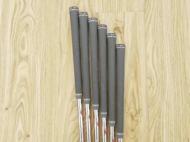 Iron set : Taylormade : ชุดเหล็ก Taylormade P770 Forged (ปี 2021 นุ่ม แน่น) มีเหล็ก 5-Pw (6 ชิ้น) ก้านเหล็ก NS Pro Modus 105 Flex R