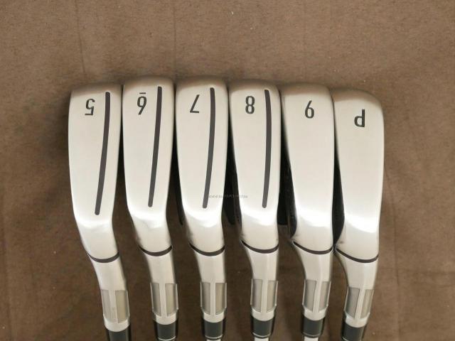Iron set : Taylormade : ชุดเหล็ก Taylormade Stealth (ออกปี 2022 Japan Spec.) มีเหล็ก 5-Pw (6 ชิ้น) ก้านเหล็ก KBS Max MT 85 Flex S
