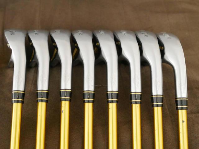 Iron set : Honma : **ก้าน 4 ดาว ของใหม่ 3 แสนบาท** ชุดเหล็ก Honma Beres IS-03 (ปี 2015 หน้าเด้ง Forged) มีเหล็ก 4-11 (8 ชิ้น เทียบเท่า 3-PW) ก้าน ARMRQ 8 (54) Flex R (4 ดาว)