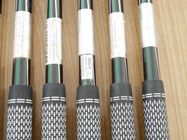 Iron set : Callaway : ชุดเหล็ก Callaway Legacy V (Forged) มีเหล็ก 5-Pw (6 ชิ้น) ก้านกราไฟต์ Flex R