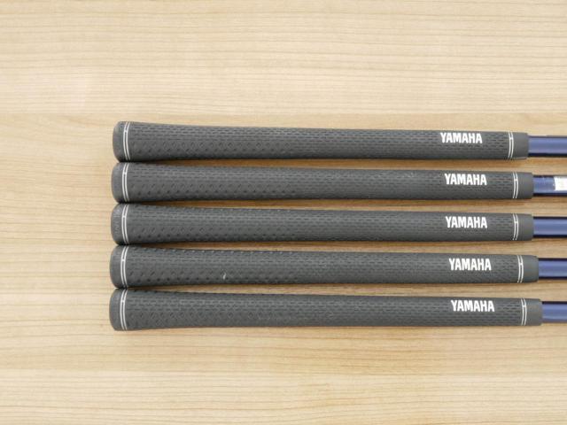 Iron set : Yamaha : ชุดเหล็ก Yamaha Inpres UD+2 (ออกปี 2019 ตีไกลที่สุด ไกลกว่าเหล็กทั่วไป 2 เบอร์ หน้าเด้ง COR 0.822) มีเหล็ก 7-Pw,Aw (5 ชิ้น) ก้านกราไฟต์ Flex R