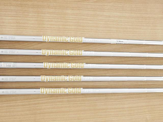 Iron set : Mizuno : ชุดเหล็ก Mizuno JPX 923 Hot Metal (รุ่นปี 2023 ตัวท๊อป ง่าย ไกล) มีเหล็ก 6-Pw (5 ชิ้น) ก้านเหล็ก Dynamic Gold 85 S200
