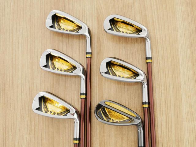 Iron set : Maruman : ชุดเหล็ก Maruman Majesty Prestigio XI (รุ่นท๊อปสุด ปี 2022 หน้าเด้ง ตีไกลมาก ของใหม่ 1.2 แสนบาท) มีเหล็ก 7-10,Pw,Aw (6 ชิ้น เทียบเท่า 6-Pw,Aw) ก้านกราไฟต์ Flex R