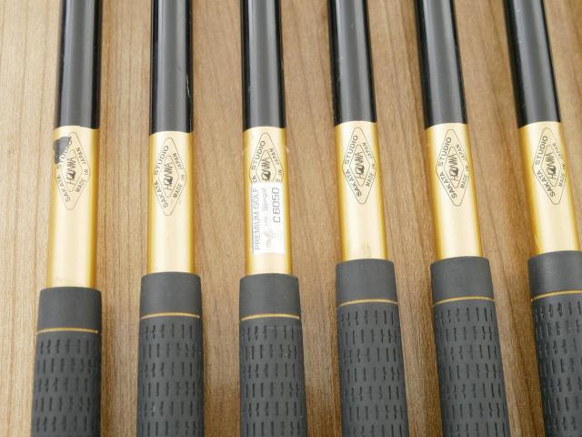 Iron set : Honma : **มีตำหนิ**ชุดเหล็ก Honma Beres MG701 มีเหล็ก 6-11,Sw (7 ชิ้น) ก้าน ARMRQ B49 FLex R (2 ดาว) 