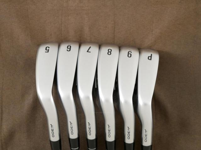 Iron set : Callaway : ชุดเหล็ก Callaway APEX Ai300 Forged (รุ่นล่าสุด ออกปี 2024) มีเหล็ก 5-Pw (6 ชิ้น) ก้านกราไฟต์ UST Mamiya RECOIL DART 6 Flex R