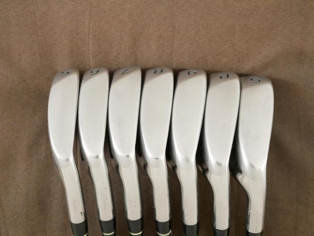 Iron set : Other Brand : ชุดเหล็ก Nike NDS มีเหล็ก 5-Pw,Sw (7 ชิ้น) ก้านกราไฟต์ Flex S