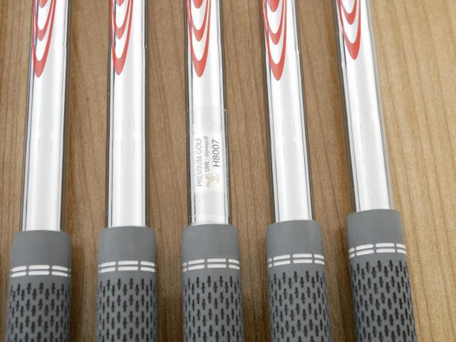 Iron set : Taylormade : ชุดเหล็ก Taylormade P790 (ตัวท้อปสุด ล่าสุด ออกปี 2025 Japan Spec.) มีเหล็ก 5-Pw (6 ชิ้น) ก้านเหล็ก NS Pro Modus 105 Flex S