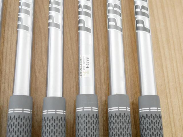 Iron set : Taylormade : ชุดเหล็ก Taylormade P790 (ตัวท้อปสุด ปี 2022 Japan Spec.) มีเหล็ก 4-Pw (7 ชิ้น) ก้านเหล็ก Project X IO 105g 5.5 Flex S