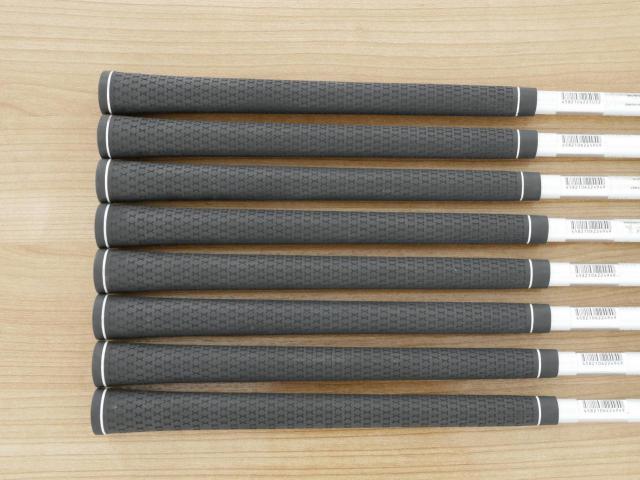 Iron set : Other Brand : ชุดเหล็ก Ryoma DSI (ตีง่ายมาก ไกลมากๆ หายากสุดๆ) มีเหล็ก 5-Pw,Aw,Sw (8 ชิ้น เหล็ก 5 ระยะเท่าเหล็ก 4 รุ่นอื่น) ก้านกราไฟต์ Tour AD Flex SR