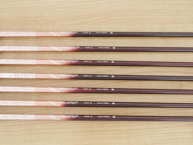 Lady club : All : ชุดเหล็กกระเทย Maruman Shuttle i3000x มีเหล็ก 5-Pw,Sw (7 ชิ้น) ก้านกราไฟต์ Flex L