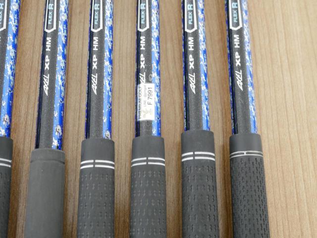 Iron set : Tsuruya : ชุดเหล็ก Tsuruya AXEL XP HM (หน้าเด้ง ตีไกลมากๆ) มีเหล็ก 5-Pw (6 ชิ้น) ก้านกราไฟต์ Flex R
