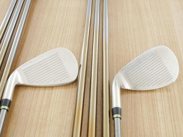 Iron set : Tourstage : ชุดเหล็ก Tourstage PHYZ Premium Model (รุ่นท๊อปสุด หายากสุด ตีง่าย ไกล เหมาะกับซีเนียร์) มีเหล็ก 5-Pw,Aw,Sw (8 ชิ้น) ก้านกราไฟต์ Flex R