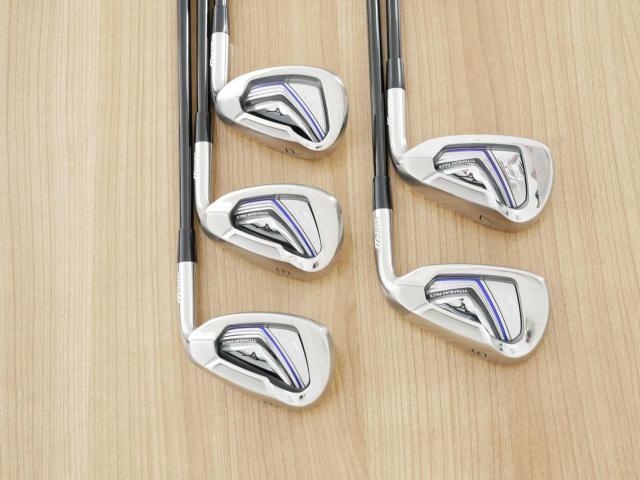Iron set : Mizuno : ชุดเหล็ก Mizuno JPX EIII SV Titanium (ตัวท้อป ใบใหญ่ที่สุดของ Mizuno ตีง่ายมาก หน้าเด้ง ตีไกล) มีเหล็ก 6-Pw (5 ชิ้น) ก้านกราไฟต์ Flex R