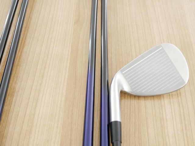 Iron set : Mizuno : ชุดเหล็ก Mizuno JPX EIII SV Titanium (ตัวท้อป ใบใหญ่ที่สุดของ Mizuno ตีง่ายมาก หน้าเด้ง ตีไกล) มีเหล็ก 6-Pw (5 ชิ้น) ก้านกราไฟต์ Flex R