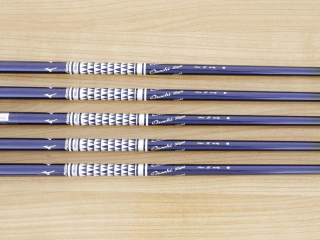 Iron set : Mizuno : ชุดเหล็ก Mizuno JPX EIII SV Titanium (ตัวท้อป ใบใหญ่ที่สุดของ Mizuno ตีง่ายมาก หน้าเด้ง ตีไกล) มีเหล็ก 6-Pw (5 ชิ้น) ก้านกราไฟต์ Flex R