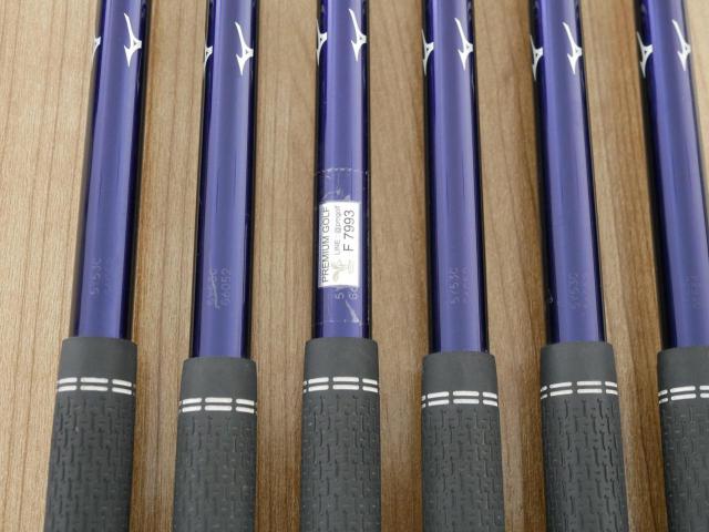 Iron set : Mizuno : ชุดเหล็ก Mizuno JPX EIII SV Titanium (ตัวท้อป ใบใหญ่ที่สุดของ Mizuno ตีง่ายมาก หน้าเด้ง ตีไกล) มีเหล็ก 6-Pw,Aw (6 ชิ้น) ก้านกราไฟต์ Flex R
